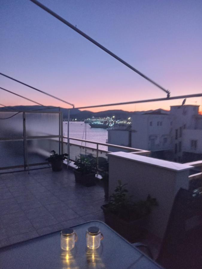 Cozy Seaside Penthouse With Sea & Mountain View. Apartamento Volos Exterior foto
